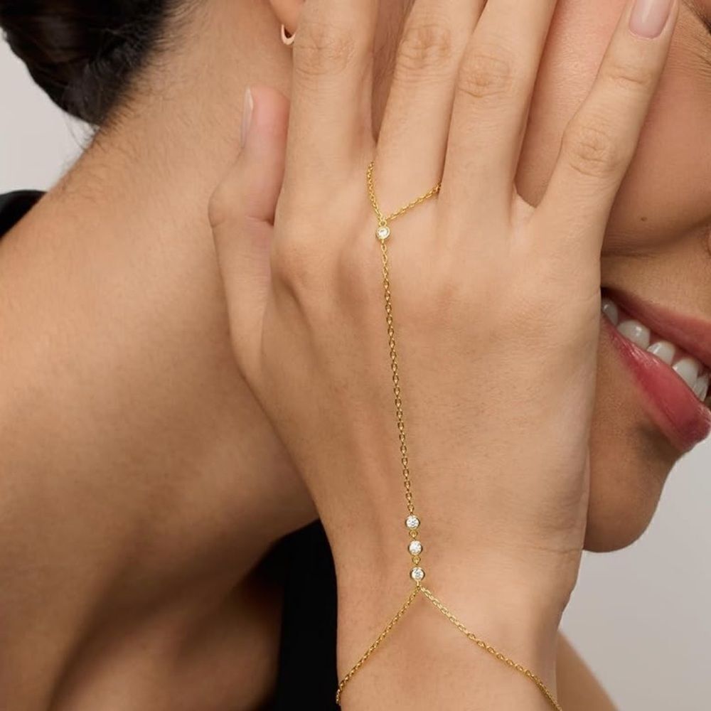Gold hand chain - Picture 4 of 5